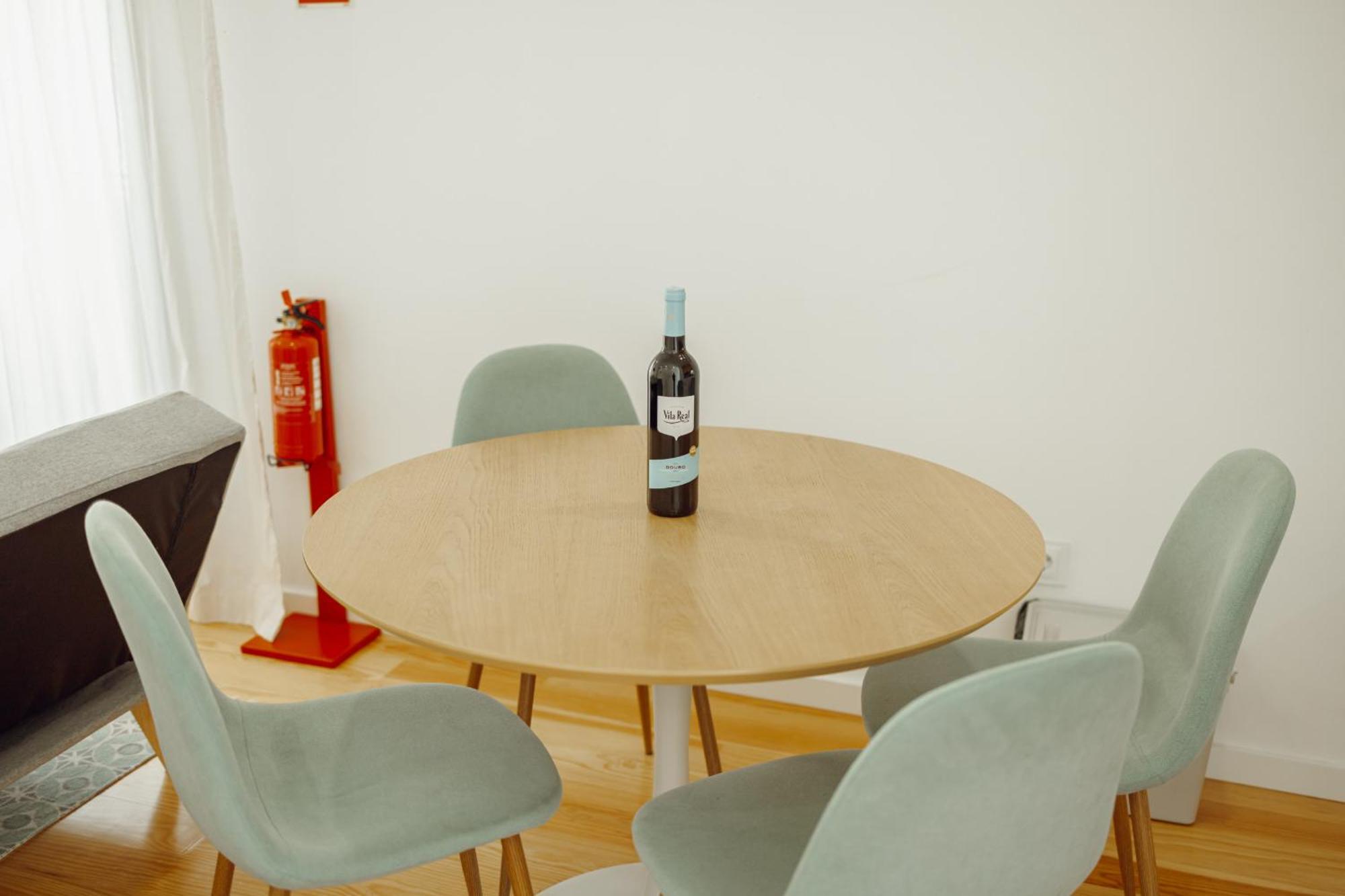 Courtyard Oporto Design Apartments By Vacationy Exteriér fotografie